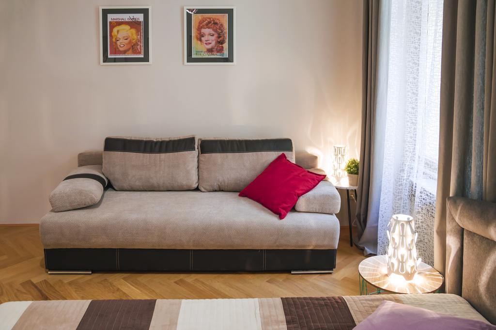 Modern Apartment Zlatnicka 8 ปราก ภายนอก รูปภาพ