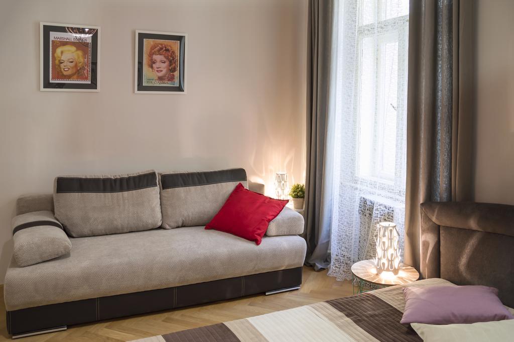 Modern Apartment Zlatnicka 8 ปราก ภายนอก รูปภาพ